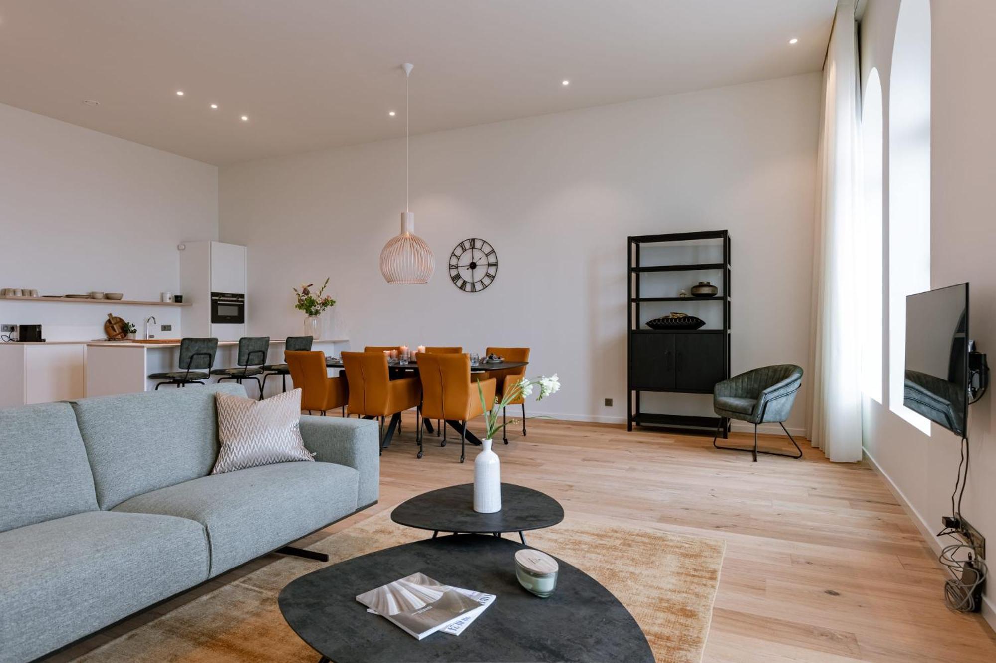 Huswell - Seafront With Stunning Views *