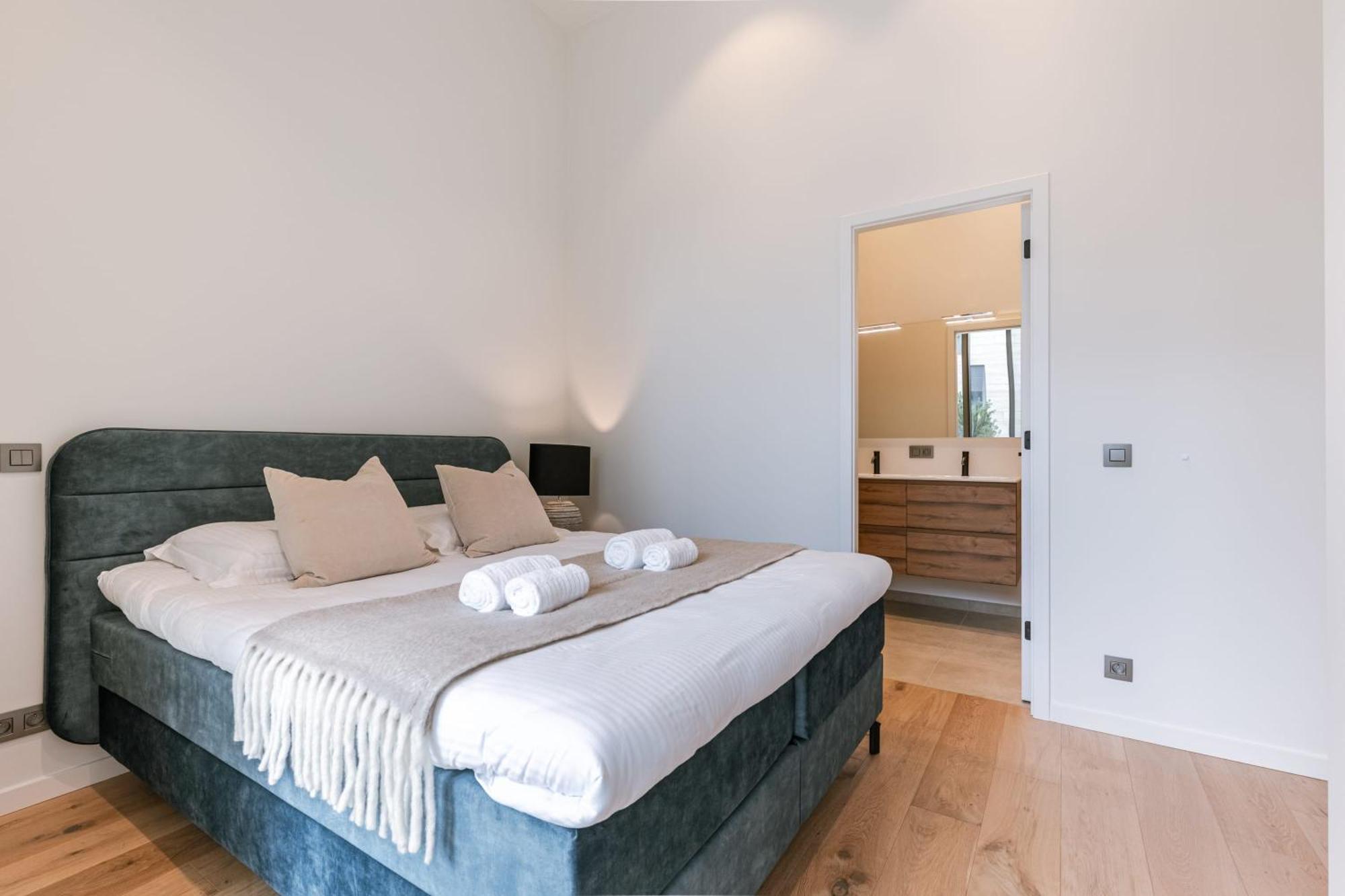 Huswell - Seafront With Stunning Views Appartement Oostende